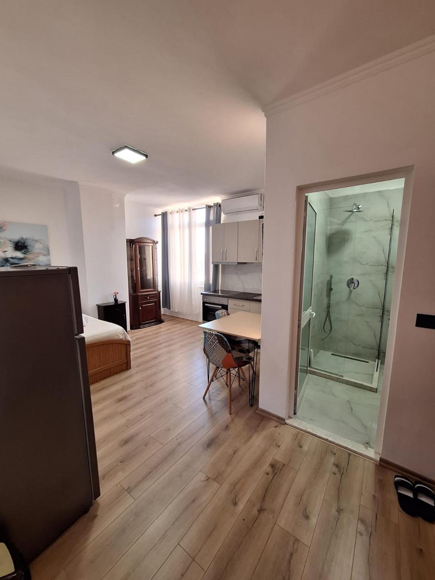 Albania Apartment Comfort Near Tirana City Center Exterior photo