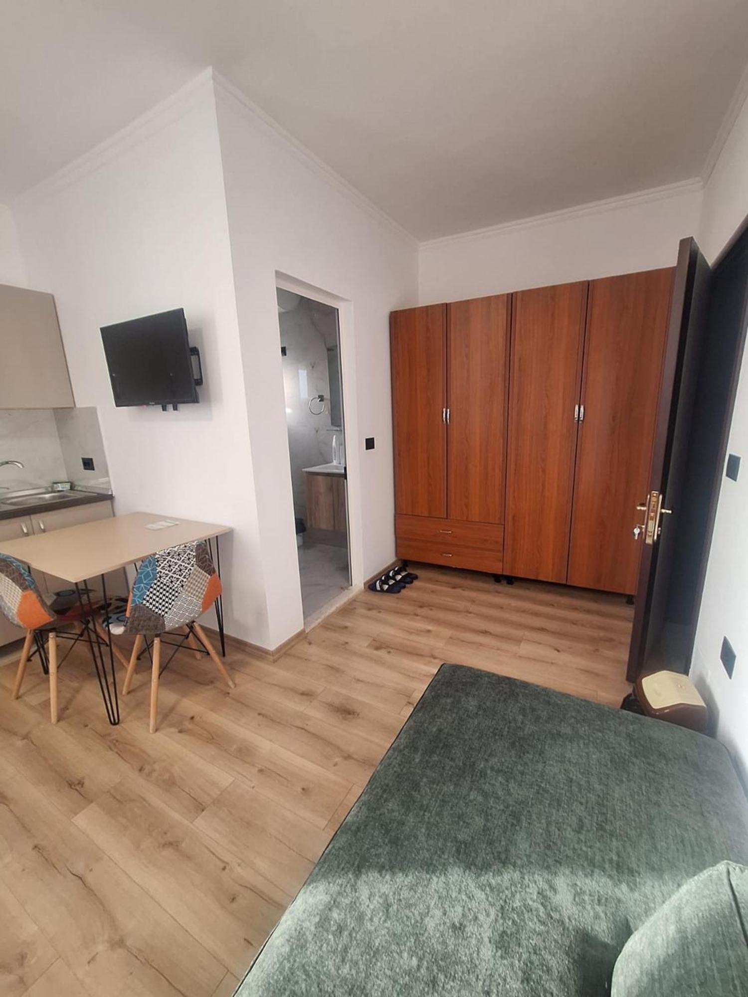 Albania Apartment Comfort Near Tirana City Center Exterior photo